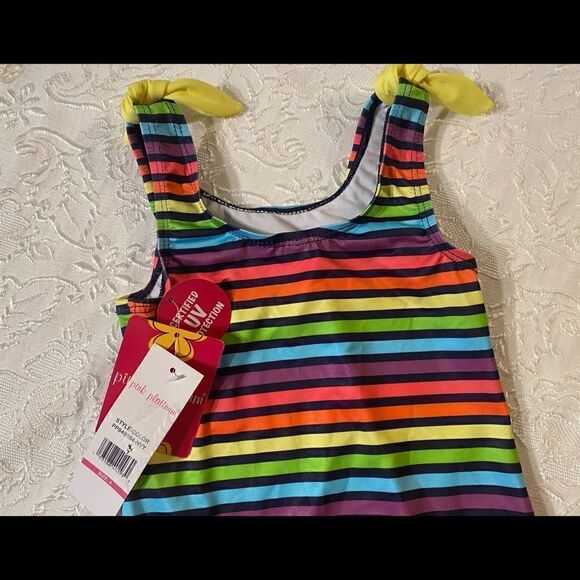 🛍 Pink Platinum Girl’s little Rainbow 🌈 Striped Print Swimsuit Size :4 - Picture 10 of 10